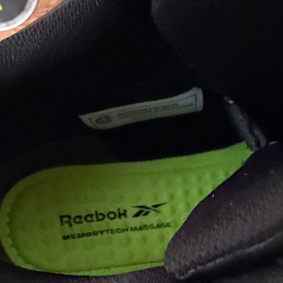 Reebok Black Lace-Up High-Tops. Protective, steel toe. NWOT JUST LISTED - Picture 4 of 8